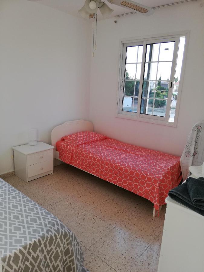 Ria Beach Sea View Apartment Pyla Dış mekan fotoğraf