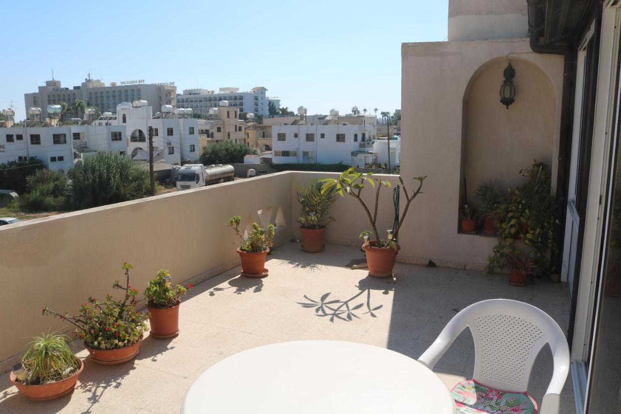 Ria Beach Sea View Apartment Pyla Dış mekan fotoğraf