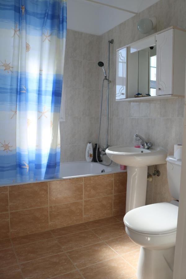 Ria Beach Sea View Apartment Pyla Dış mekan fotoğraf