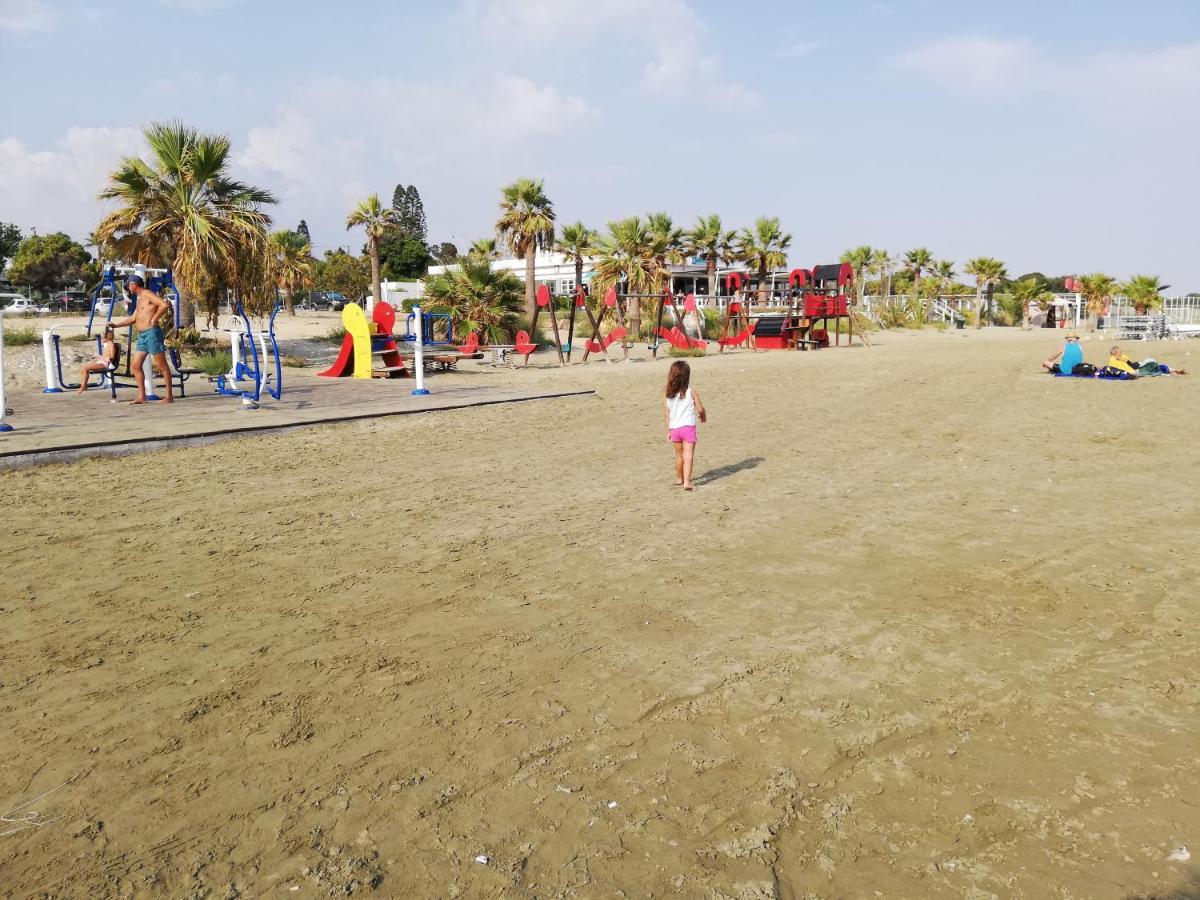Ria Beach Sea View Apartment Pyla Dış mekan fotoğraf